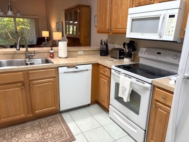 2218 NANTUCKET DR #44, SUN CITY CENTER, FL, 33573