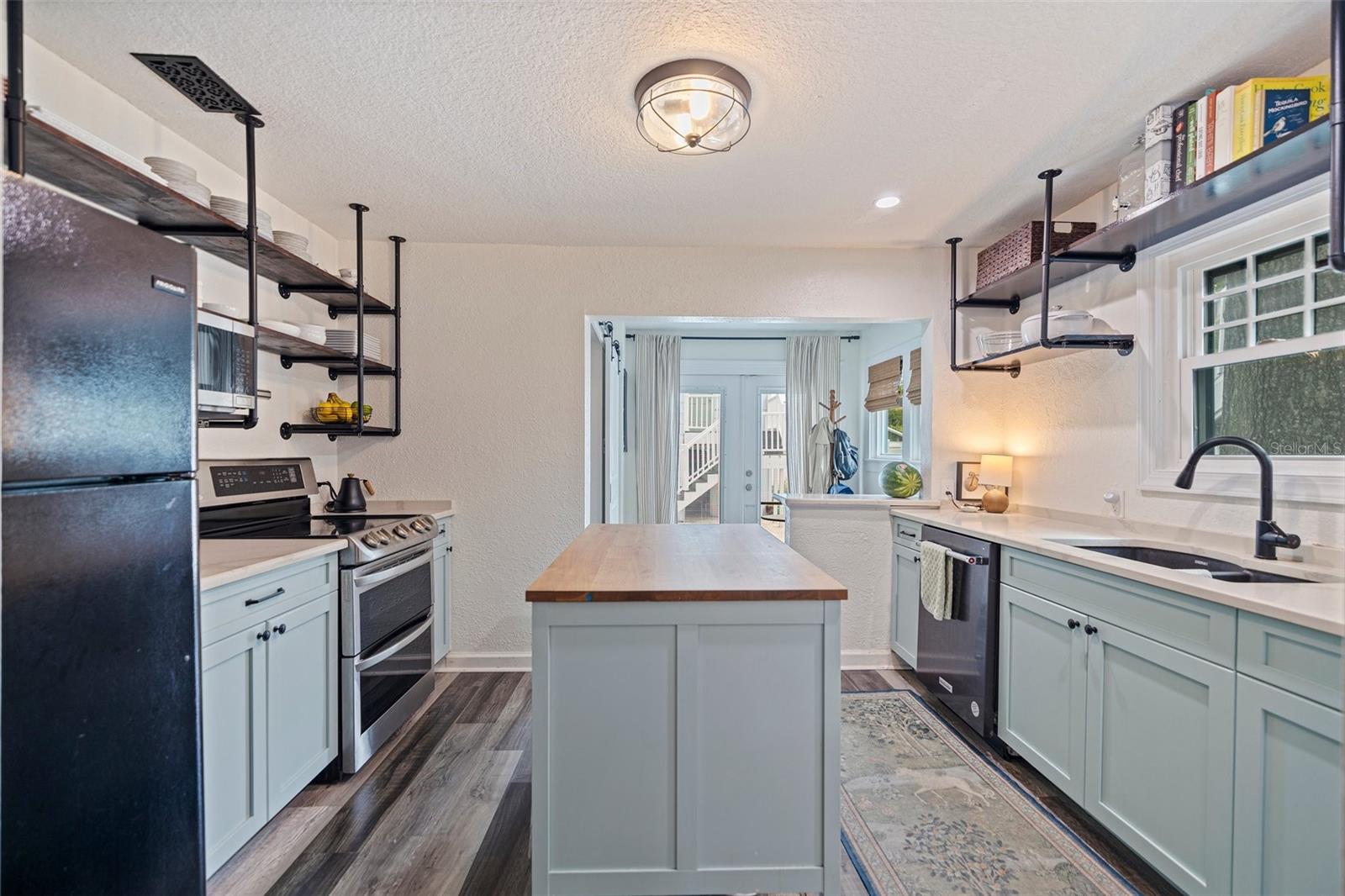 2519 1ST AVE N, ST PETERSBURG, FL, 33713