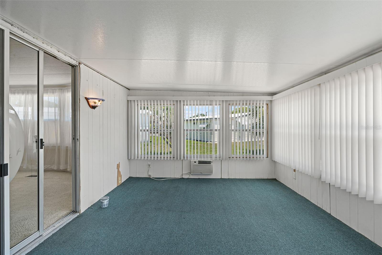 O6312481 Property Photo