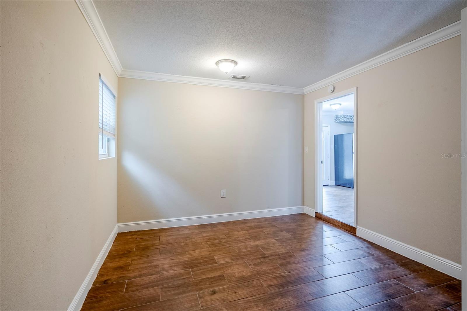 2311 OLIVET AVE, LEESBURG, FL, 34748