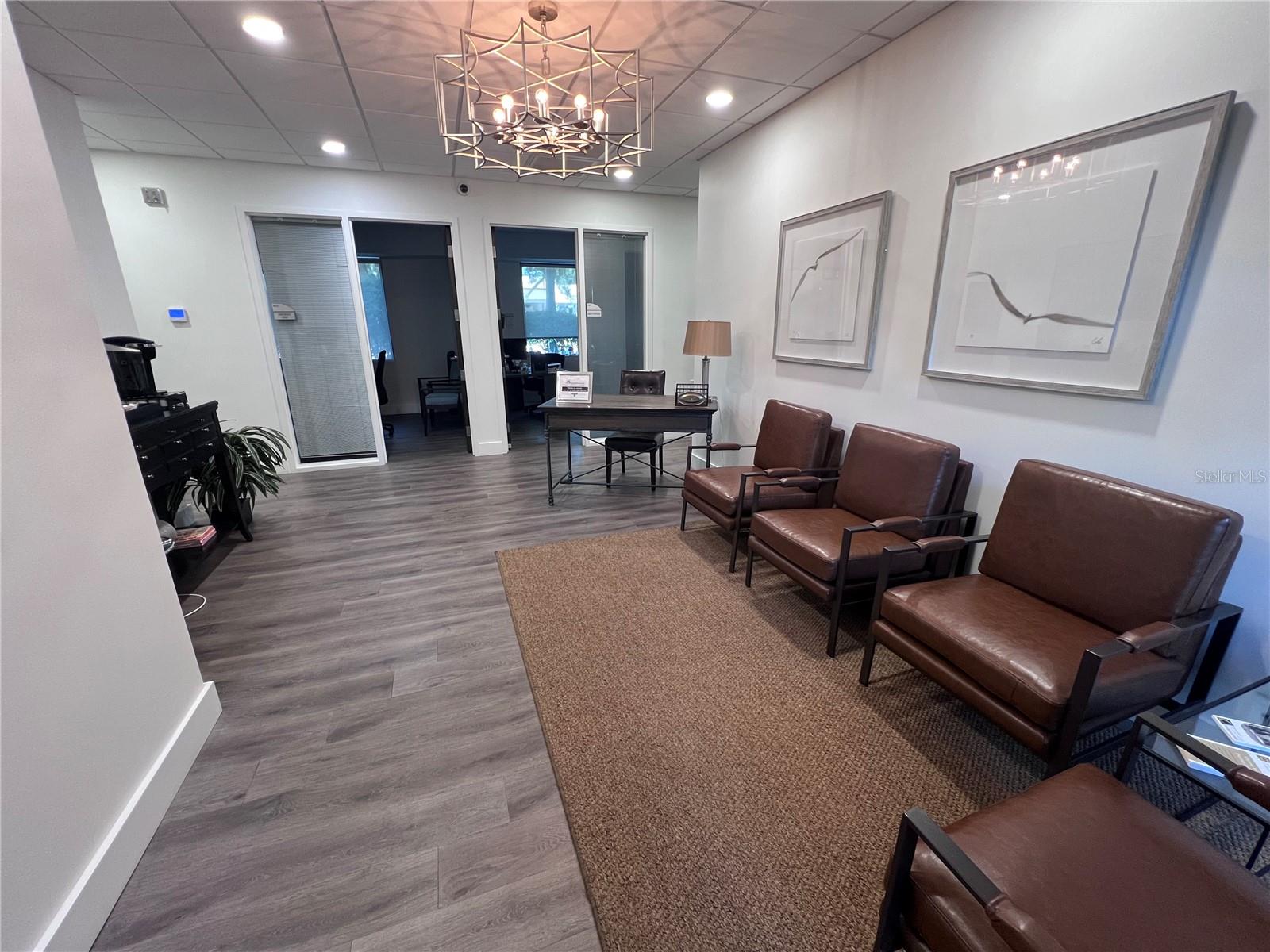 515 W BAY ST #100, TAMPA, FL, 33606