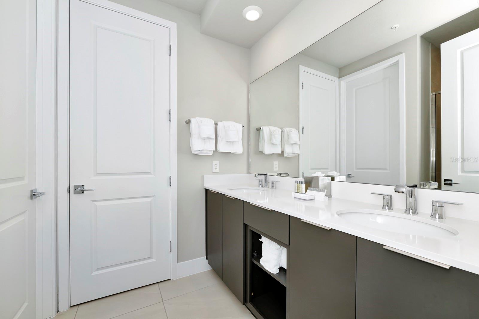 7740 SANDY RIDGE DR #220, REUNION, FL, 34747