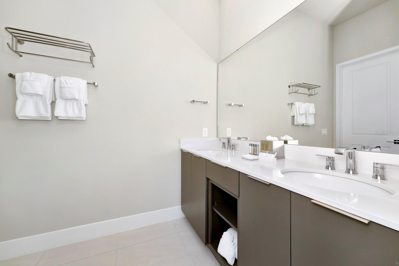 7740 SANDY RIDGE DR #220, REUNION, FL, 34747