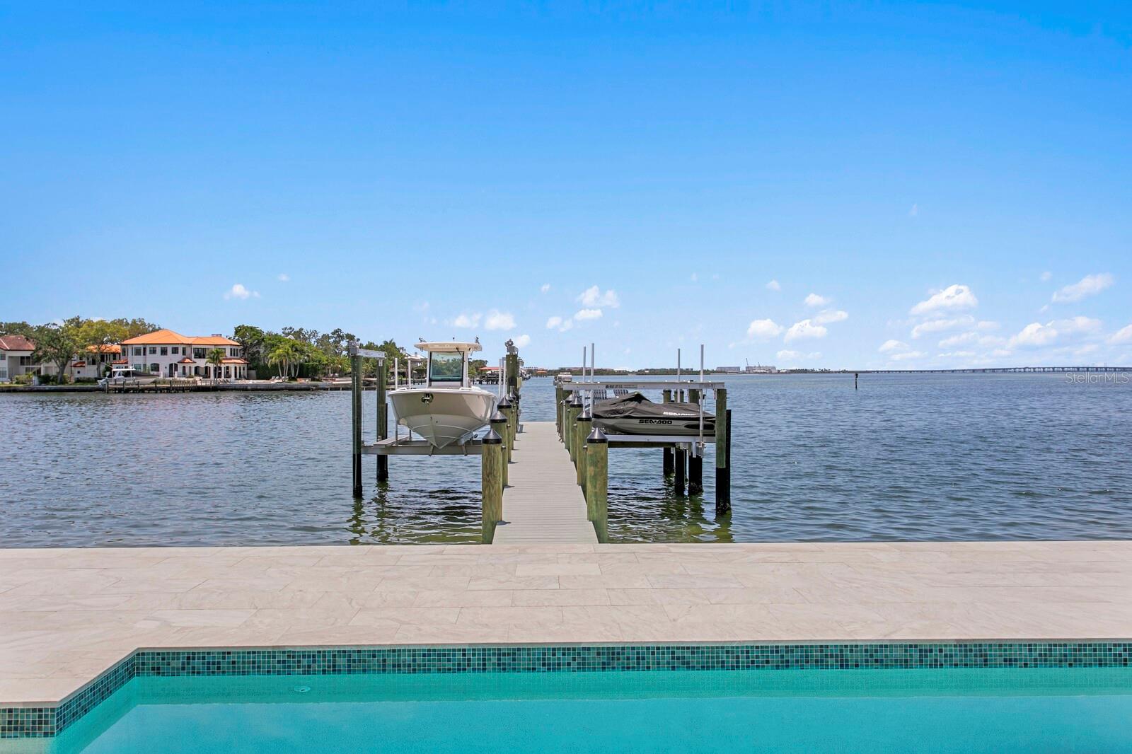 TB8390120 Property Photo