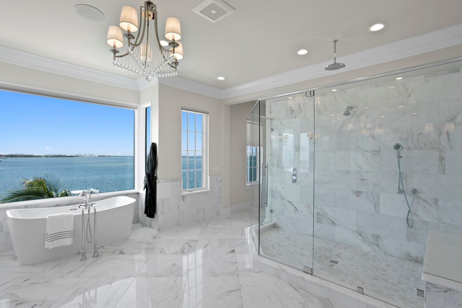 TB8390120 Property Photo