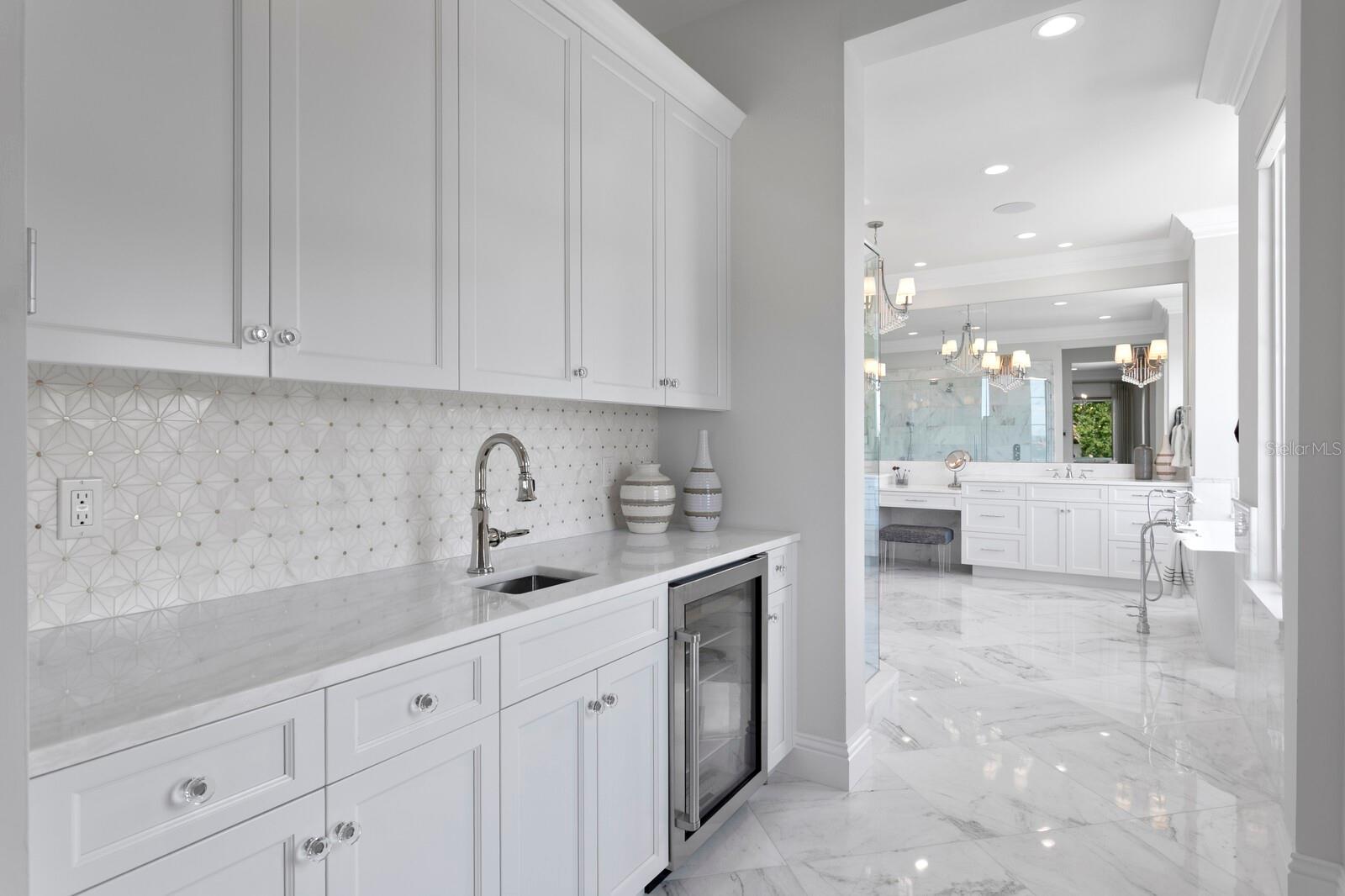 TB8390120 Property Photo