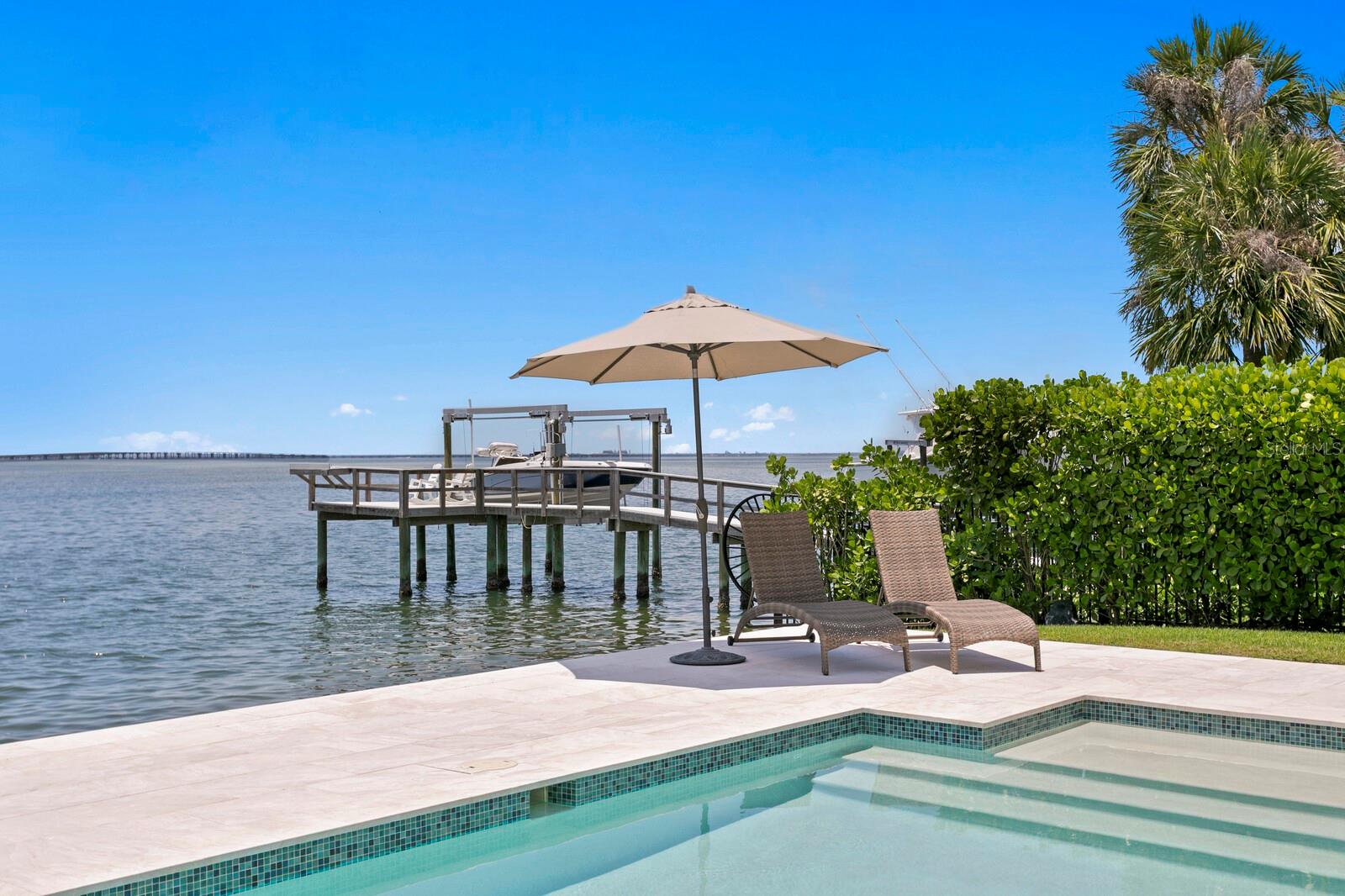 TB8390120 Property Photo