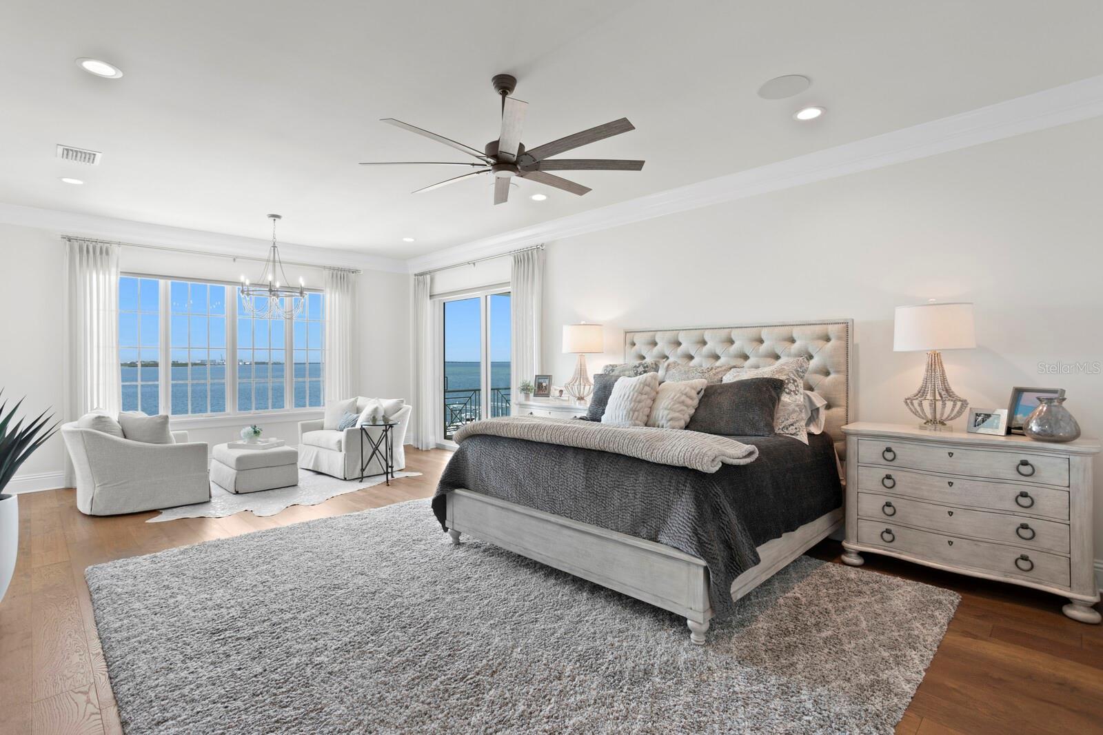 TB8390120 Property Photo