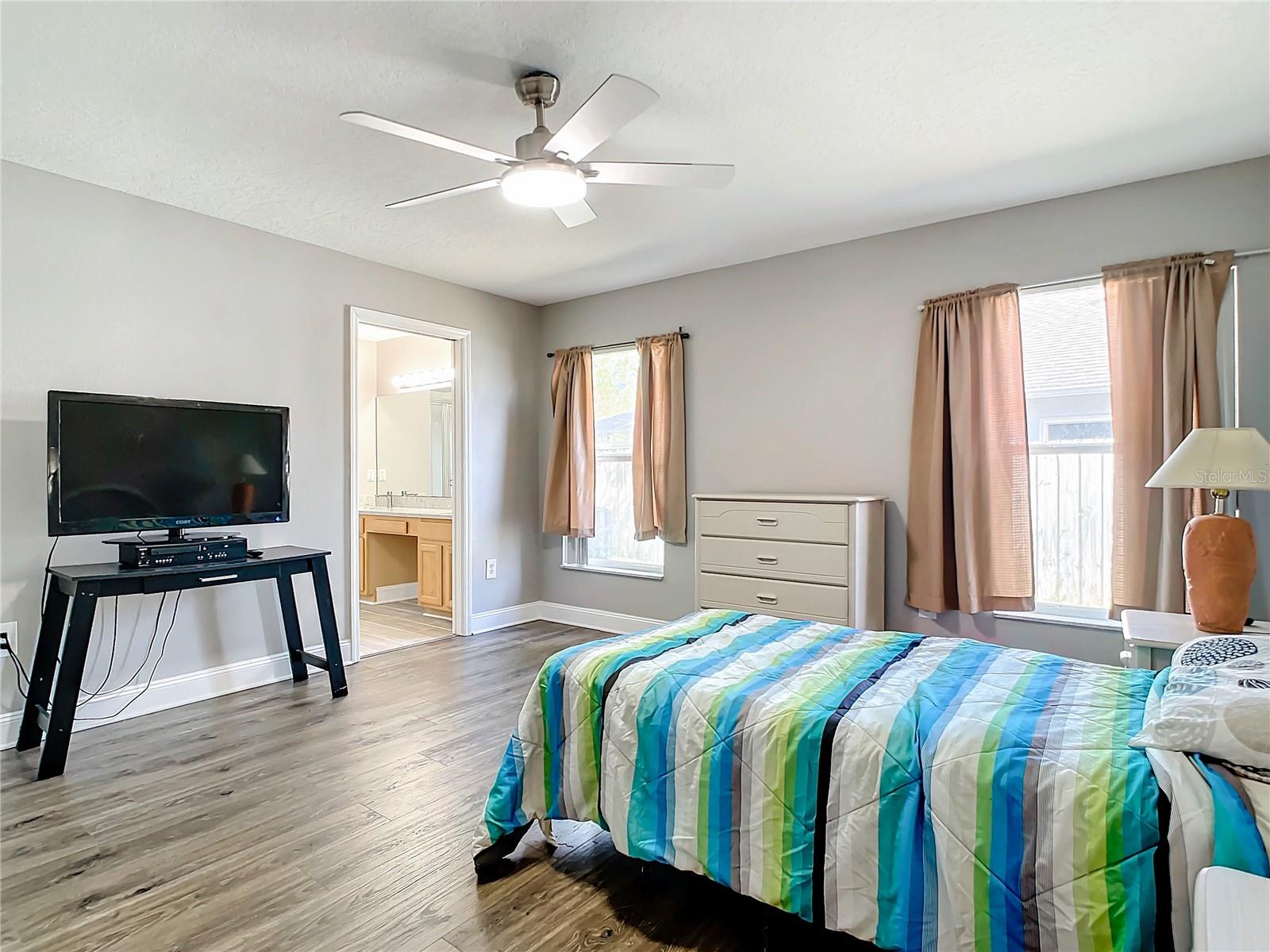 2124 FISH EAGLE ST, CLERMONT, FL, 34714