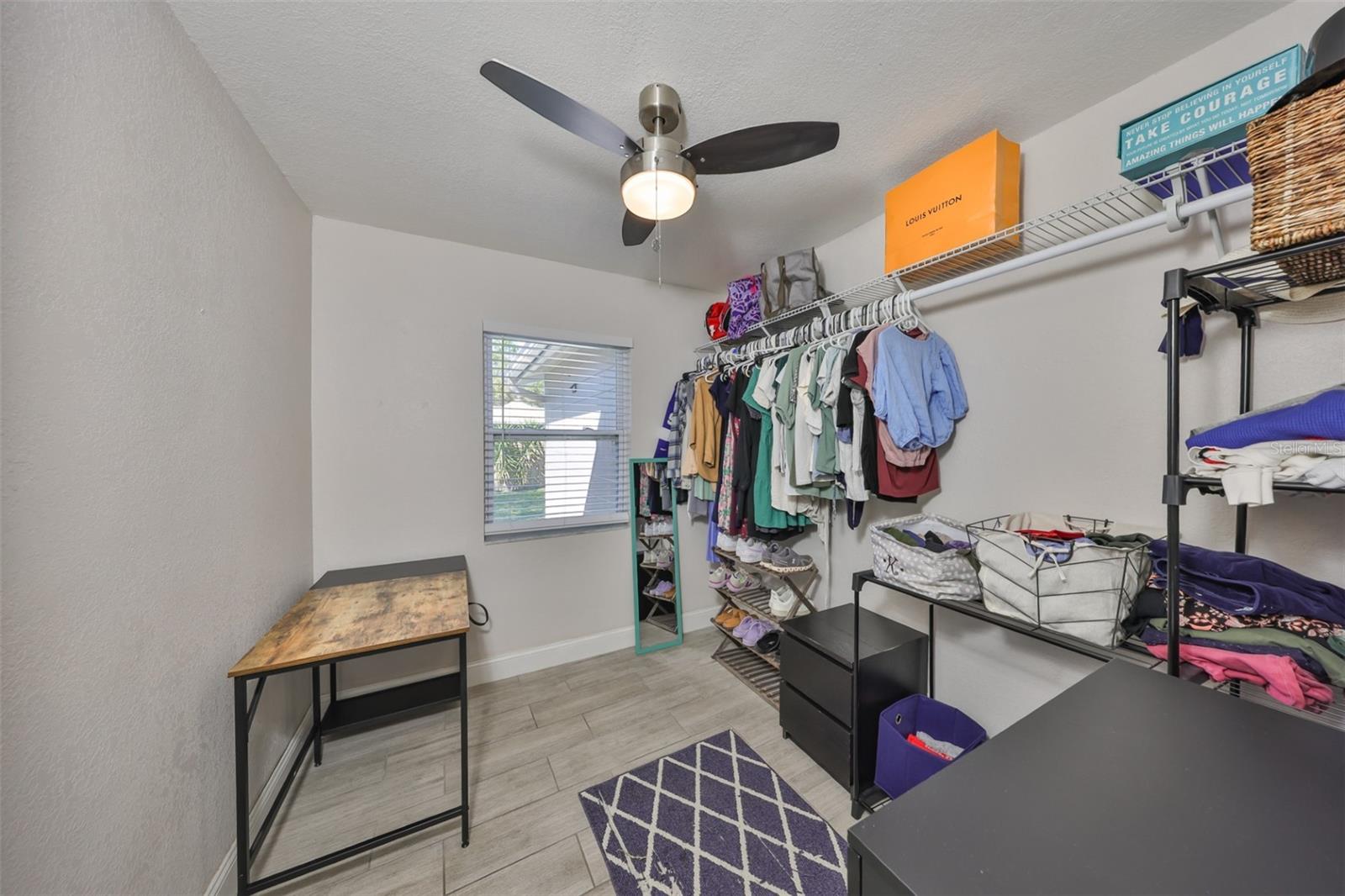 3911 W WALLACE AVE, TAMPA, FL, 33611