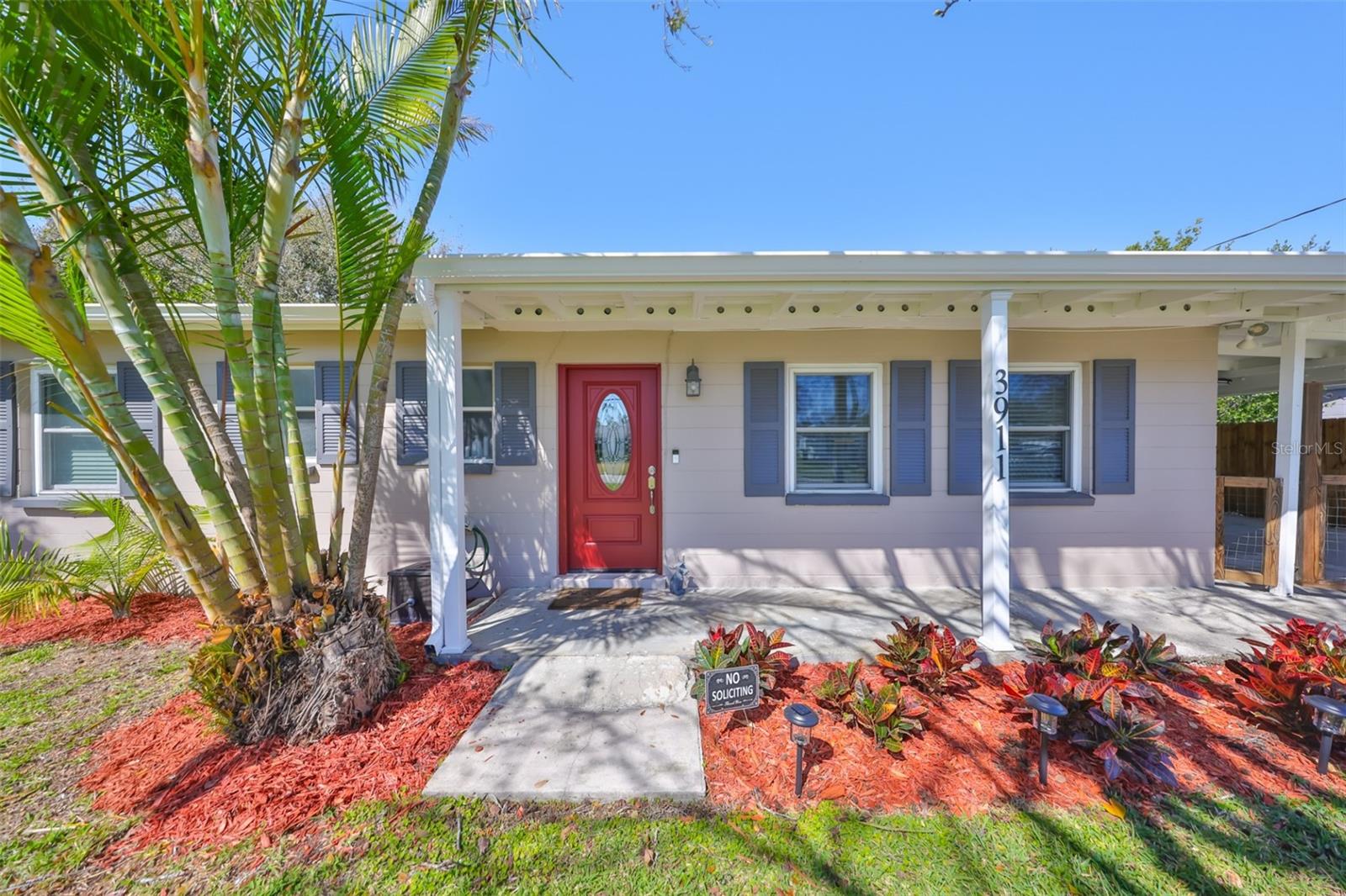 3911 W WALLACE AVE, TAMPA, FL, 33611