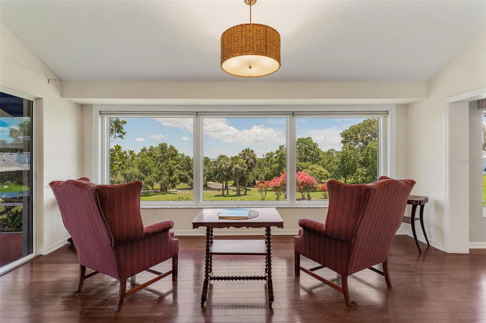 6048 TOPSAIL RD, LADY LAKE, FL, 32159