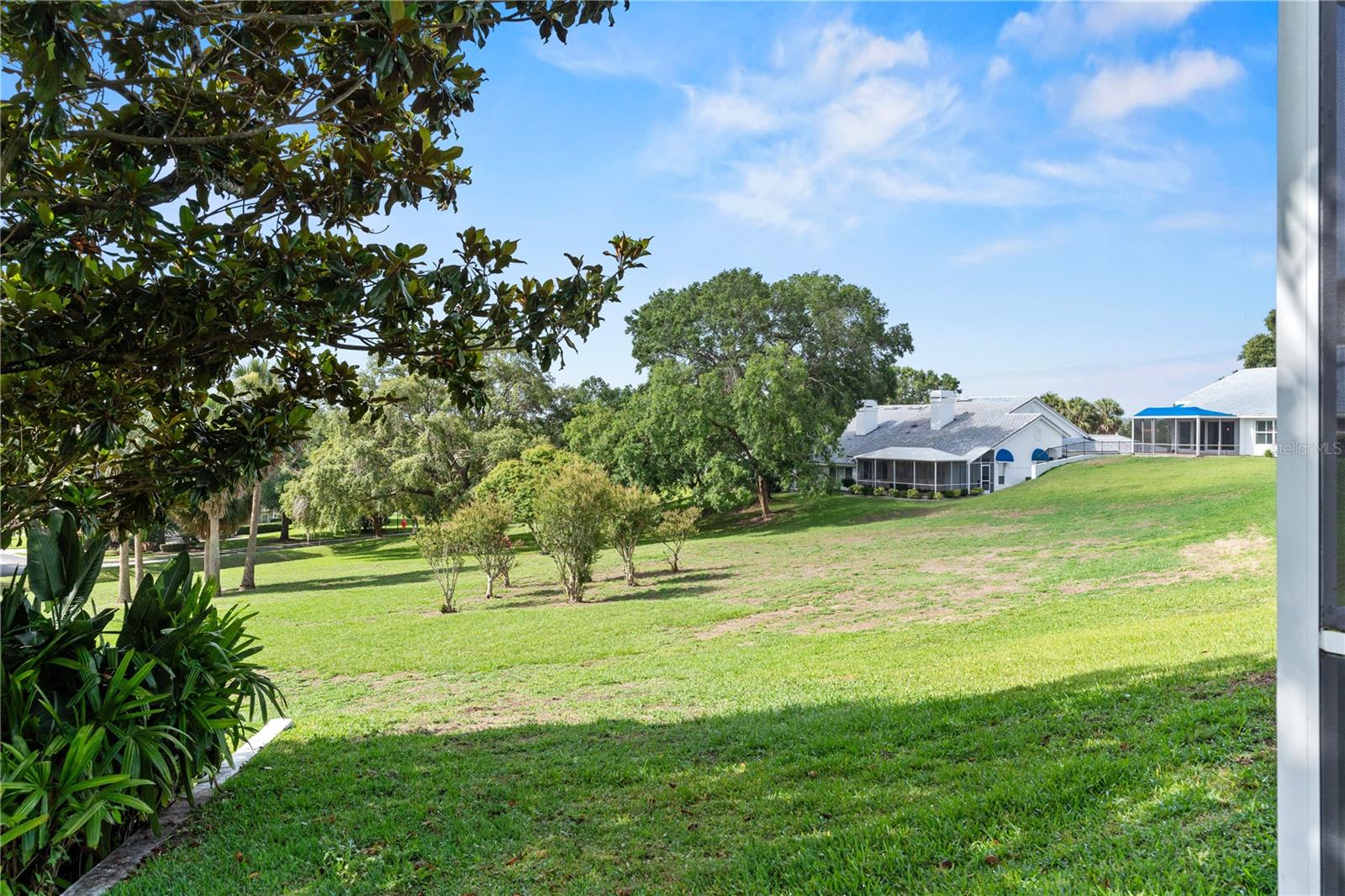 6048 TOPSAIL RD, LADY LAKE, FL, 32159