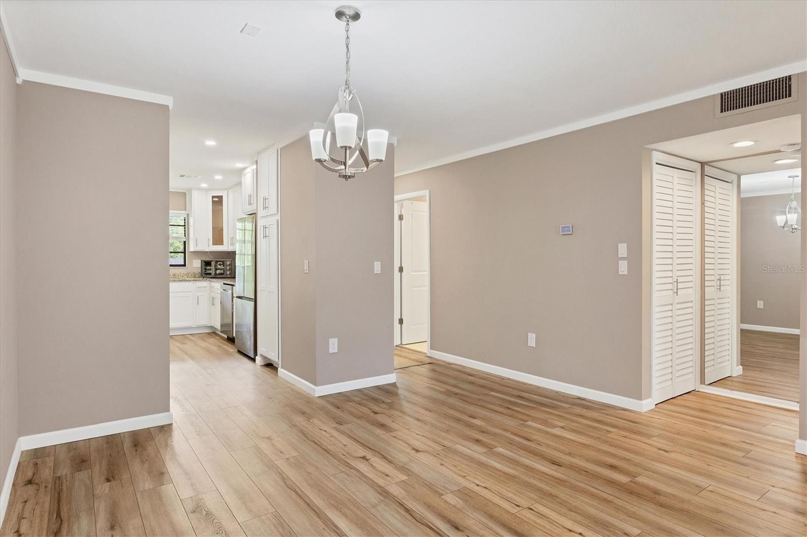 1730 MANASOTA BEACH RD #204, ENGLEWOOD, FL, 34223