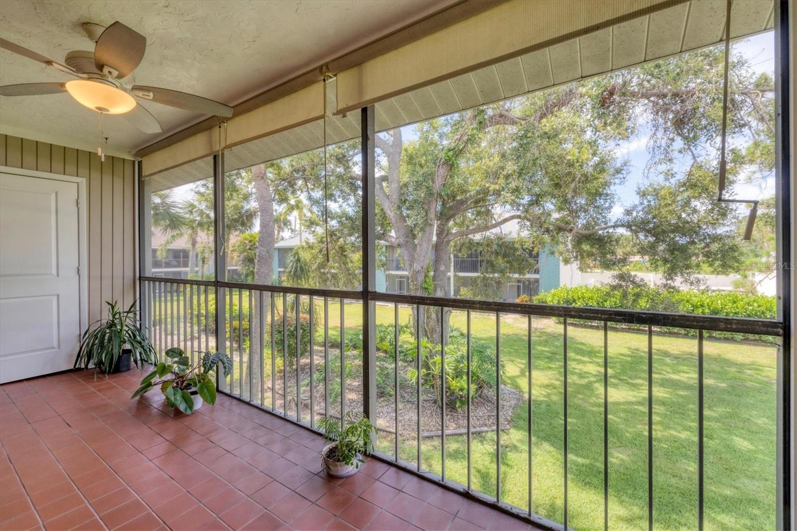 1730 MANASOTA BEACH RD #204, ENGLEWOOD, FL, 34223