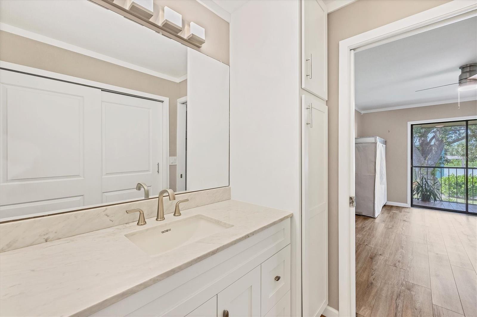 1730 MANASOTA BEACH RD #204, ENGLEWOOD, FL, 34223