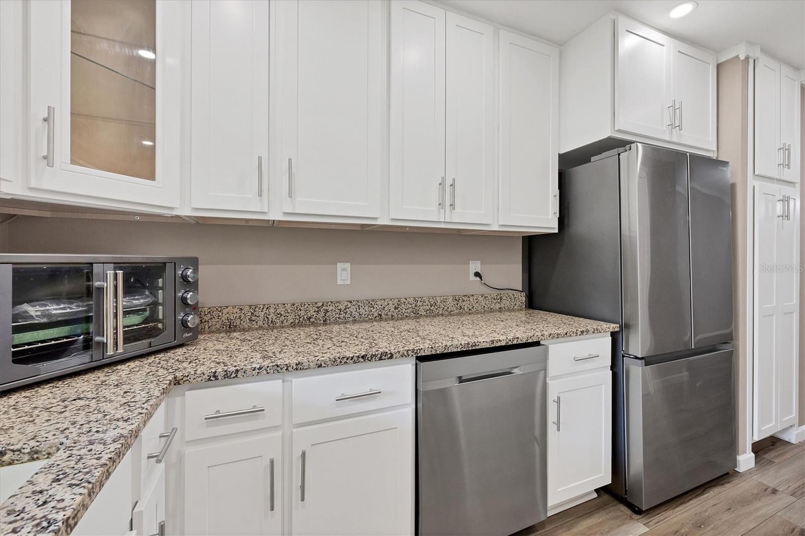 1730 MANASOTA BEACH RD #204, ENGLEWOOD, FL, 34223