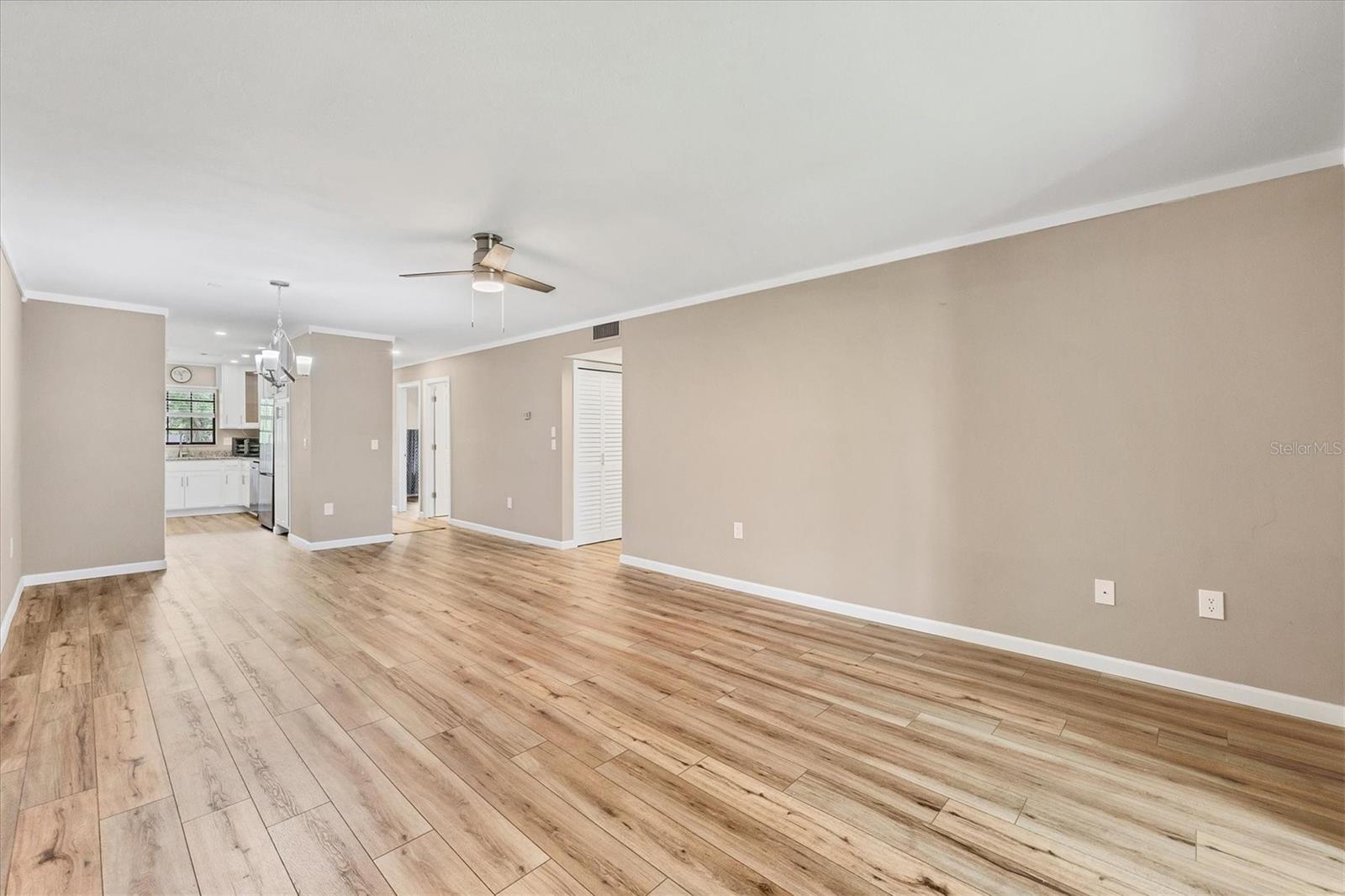 1730 MANASOTA BEACH RD #204, ENGLEWOOD, FL, 34223