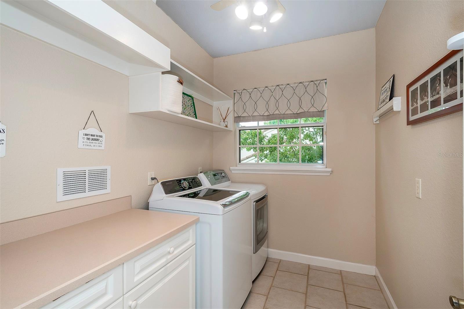 8335 LAKE BURDEN CIRCLE, WINDERMERE, FL, 34786