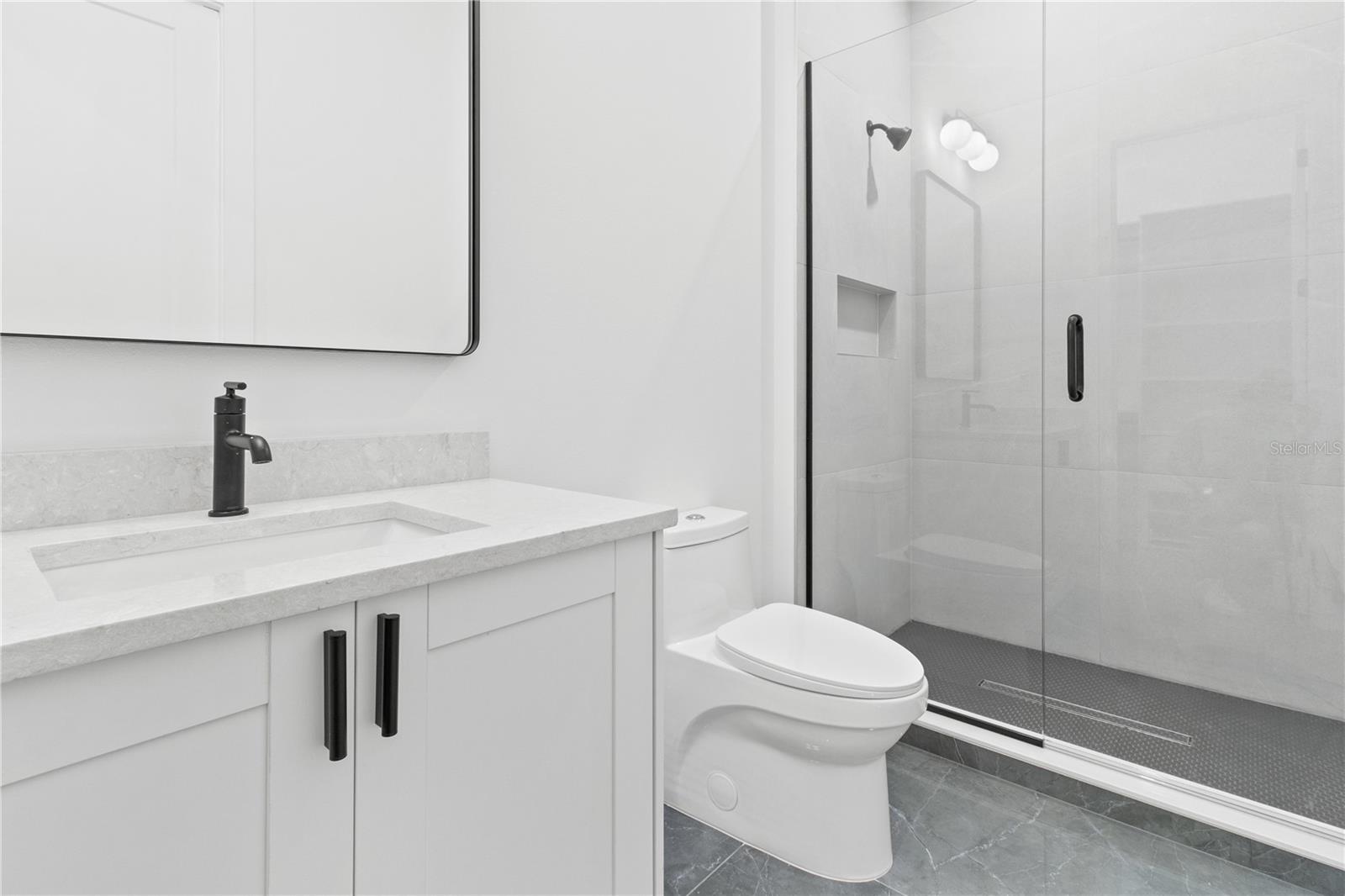 O6312690 Property Photo