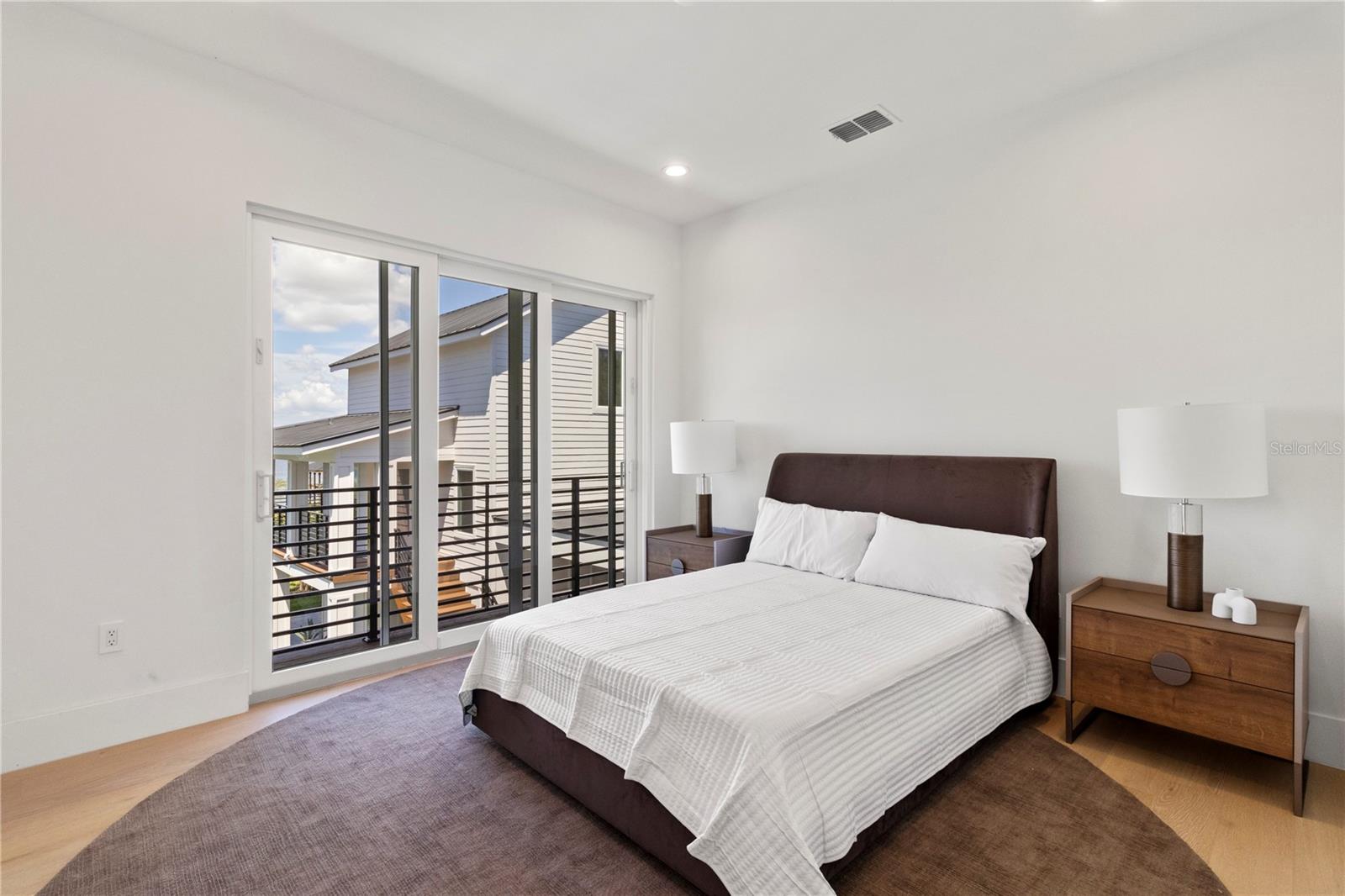 O6312690 Property Photo