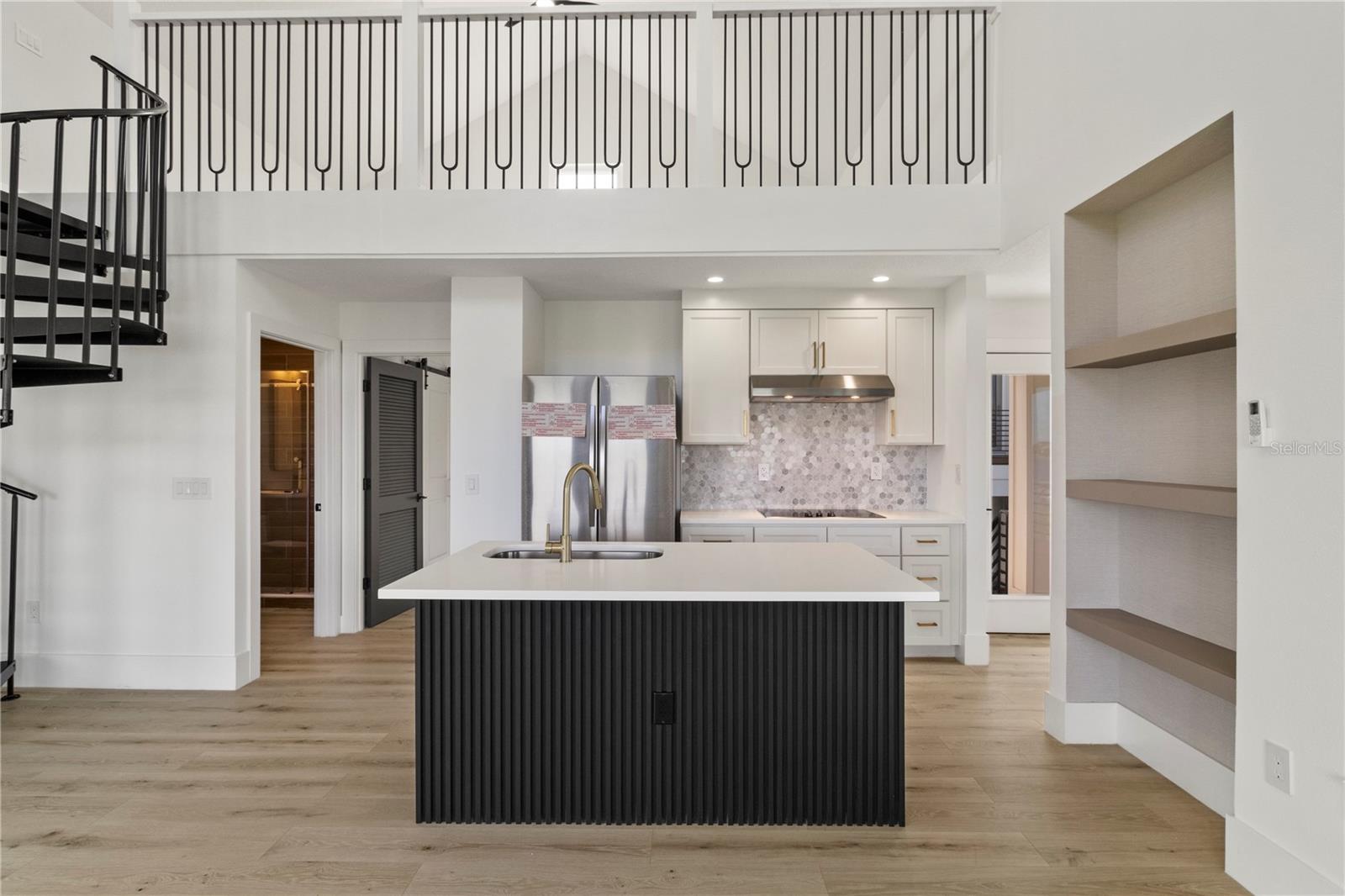 O6312690 Property Photo