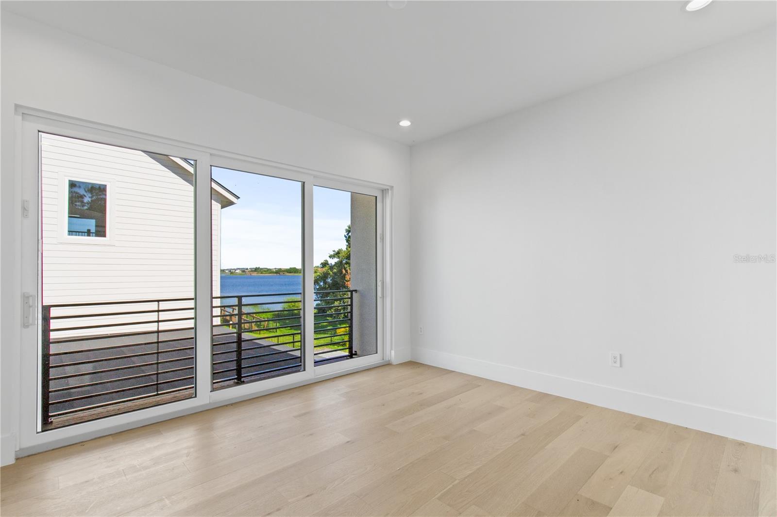 O6312690 Property Photo