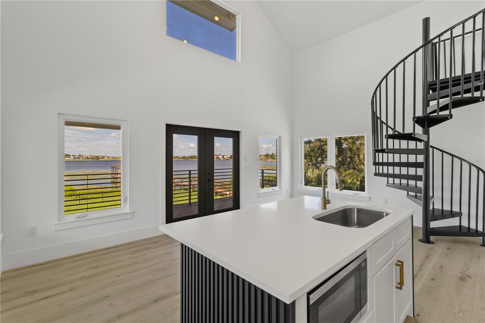 O6312690 Property Photo