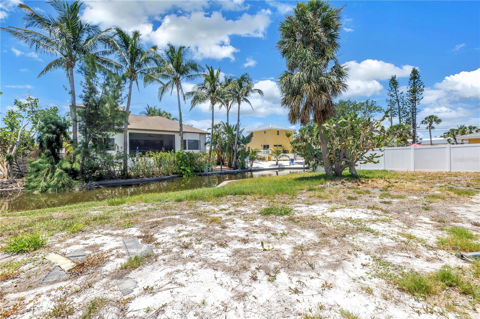 310 AVENIDA MILANO, SARASOTA, FL, 34242