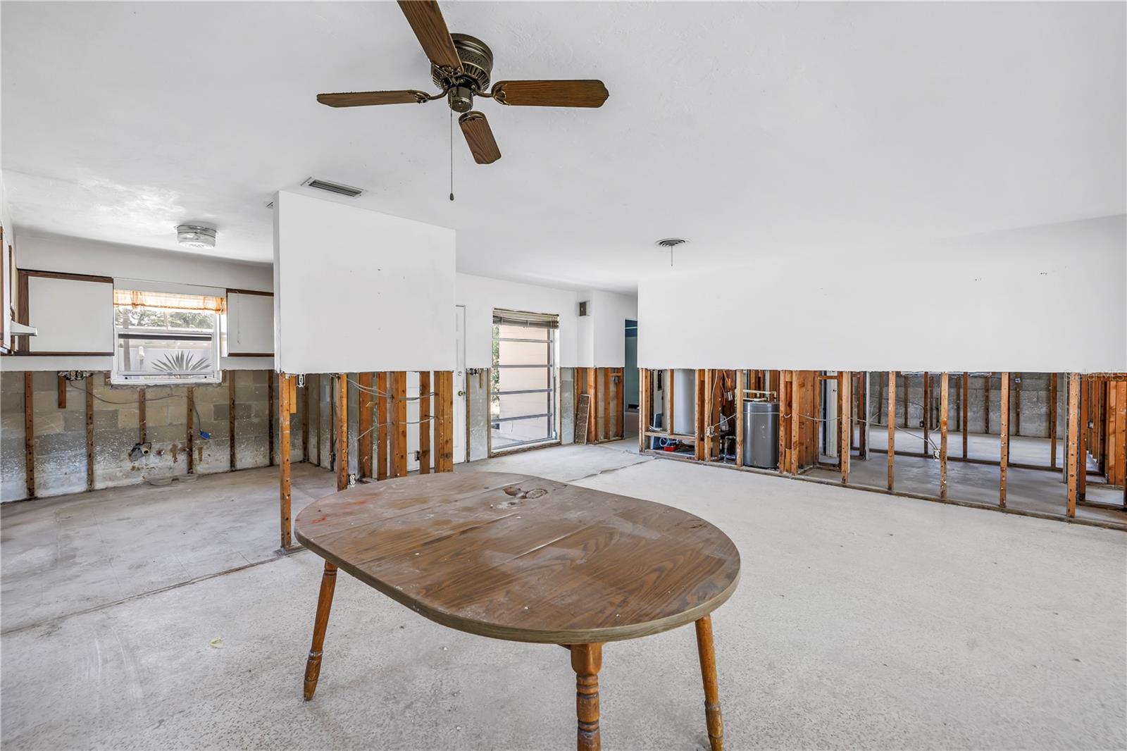 310 AVENIDA MILANO, SARASOTA, FL, 34242