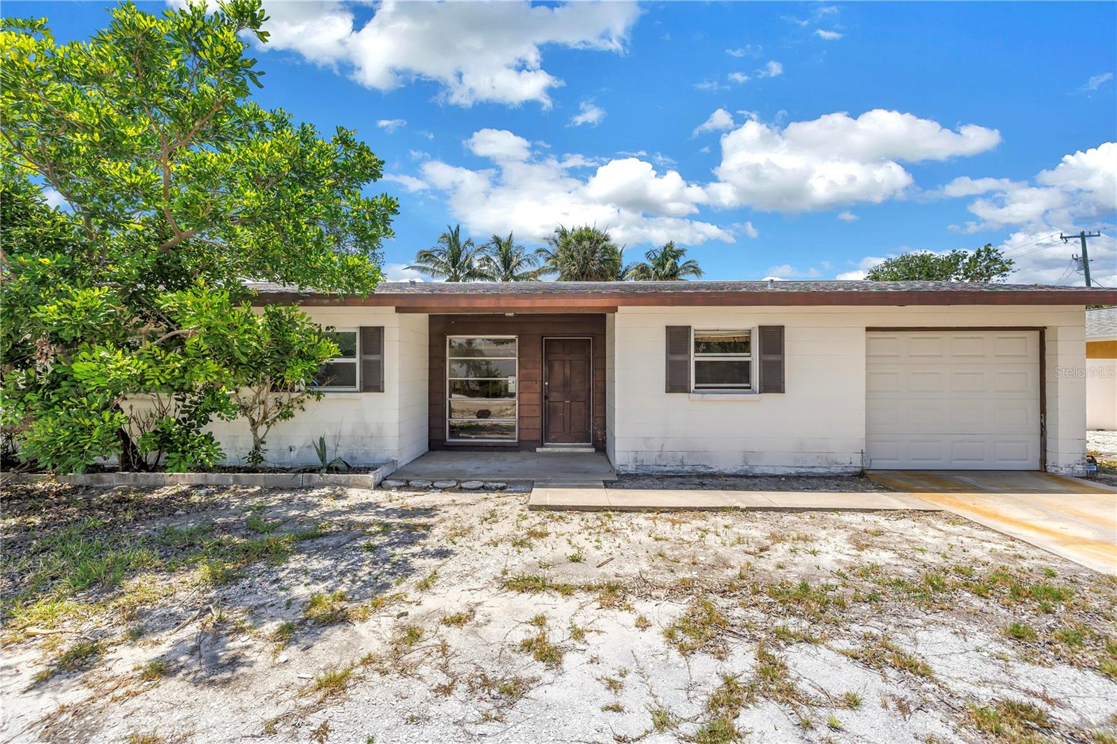 310 AVENIDA MILANO, SARASOTA, FL, 34242