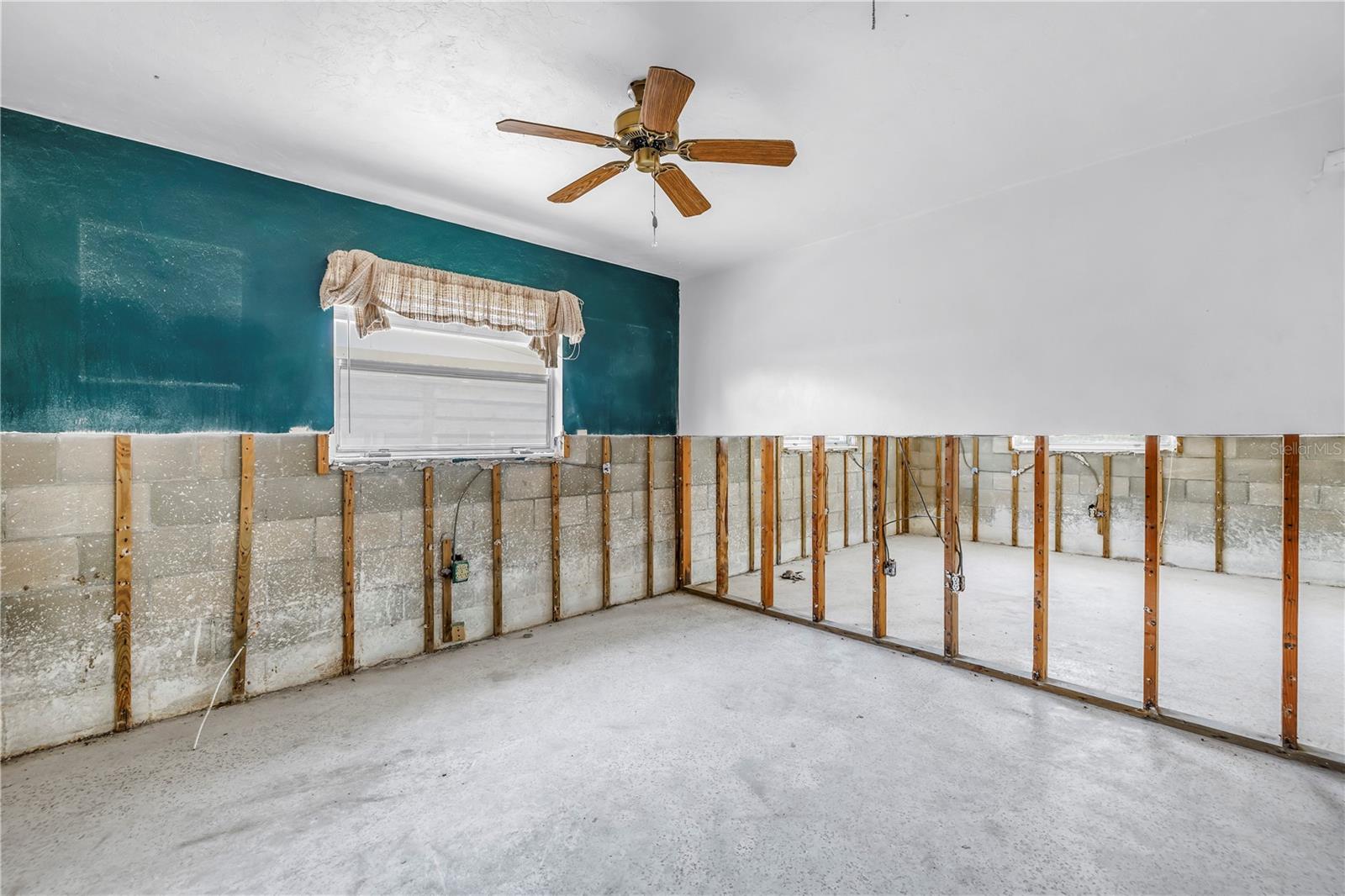 310 AVENIDA MILANO, SARASOTA, FL, 34242