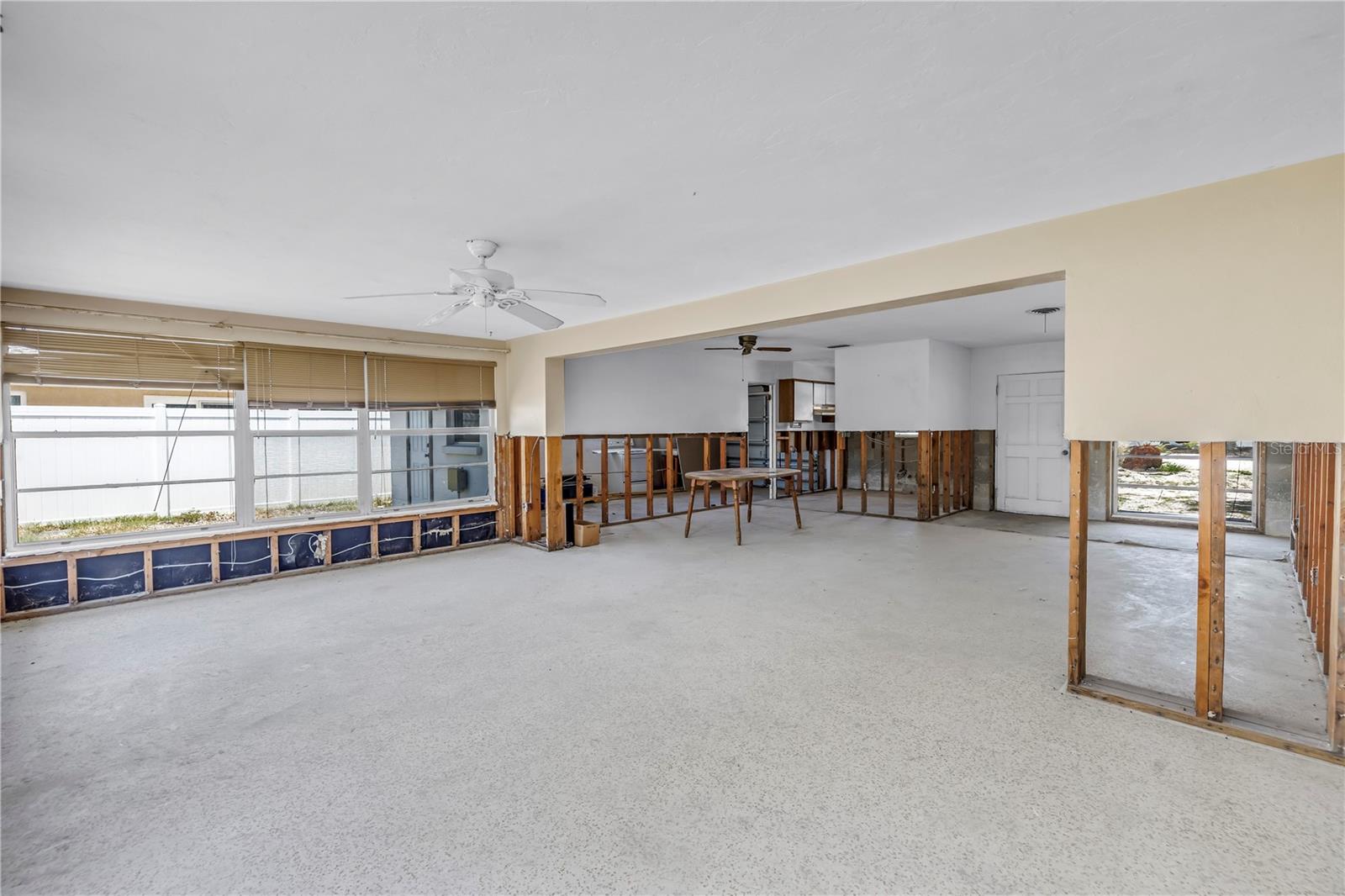 310 AVENIDA MILANO, SARASOTA, FL, 34242