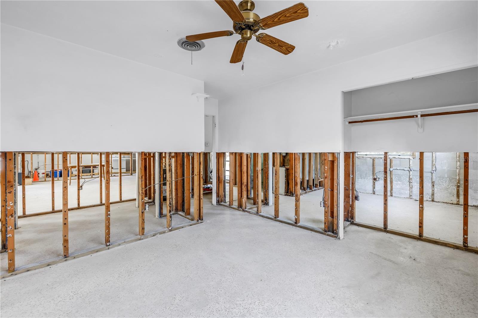 310 AVENIDA MILANO, SARASOTA, FL, 34242