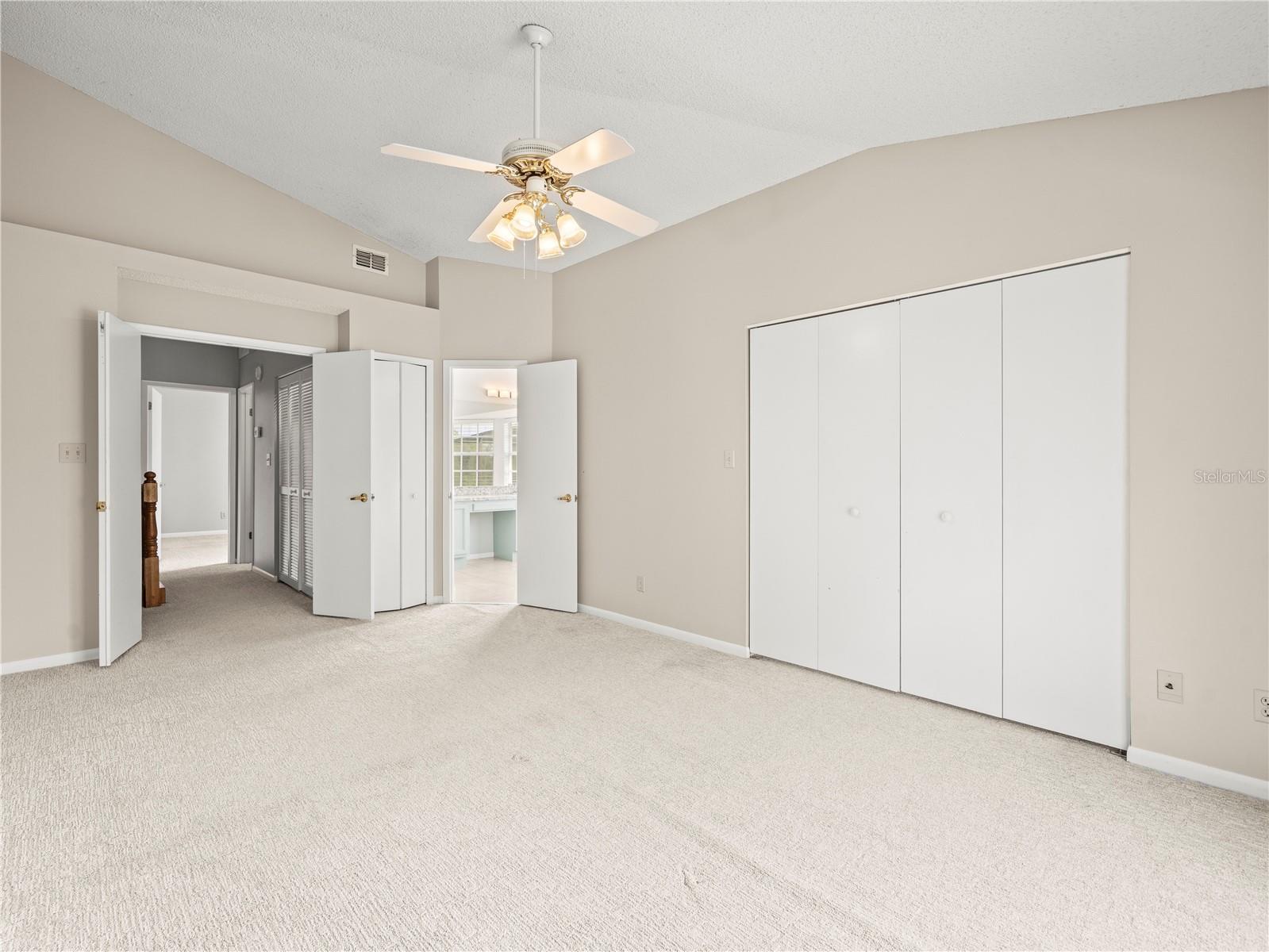 14134 TROUVILLE DR, TAMPA, FL, 33624