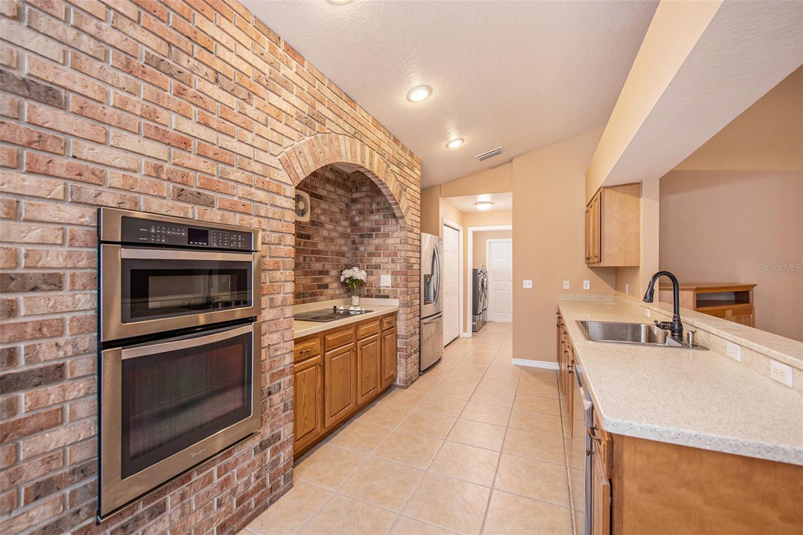 6711 THACKSTON DR, RIVERVIEW, FL, 33578