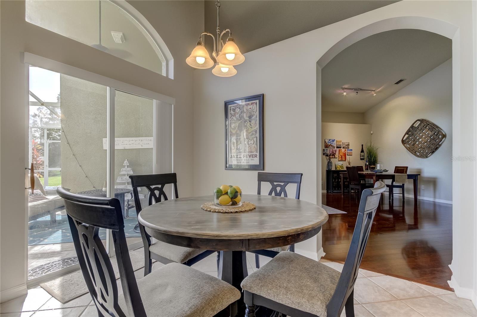 10126 KINGSBRIDGE AVE, TAMPA, FL, 33626