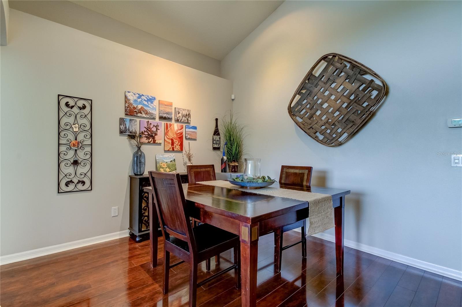 10126 KINGSBRIDGE AVE, TAMPA, FL, 33626