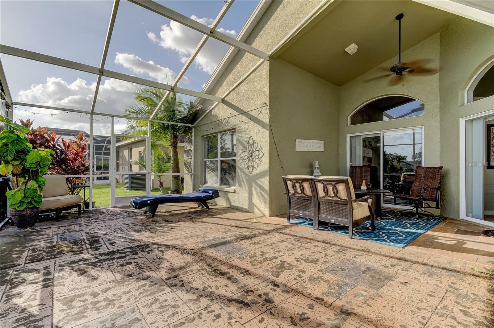 10126 KINGSBRIDGE AVE, TAMPA, FL, 33626