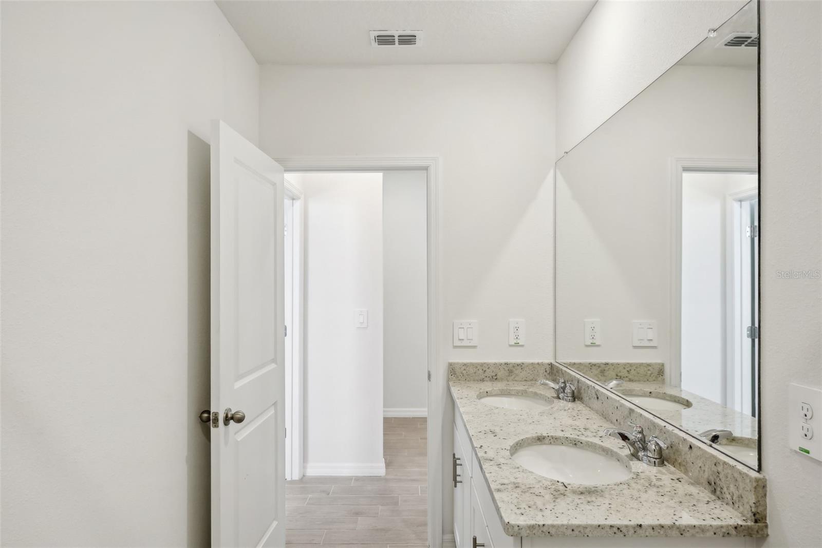 31647 MALBEC DR, BROOKSVILLE, FL, 34602