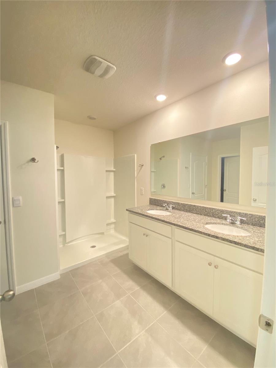 572 TALISI LOOP, ST CLOUD, FL, 34771