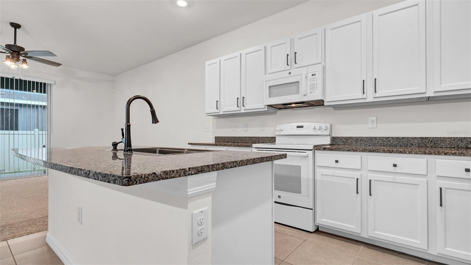 2926 SUNCOAST BLEND DR, ODESSA, FL, 33556