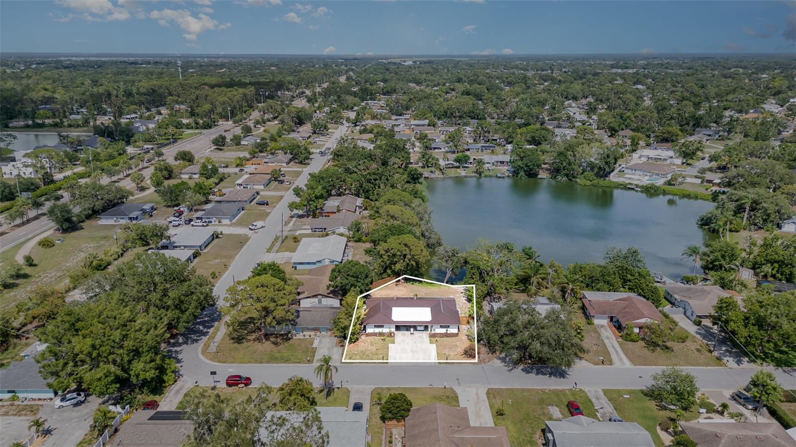 A4653945 Property Photo