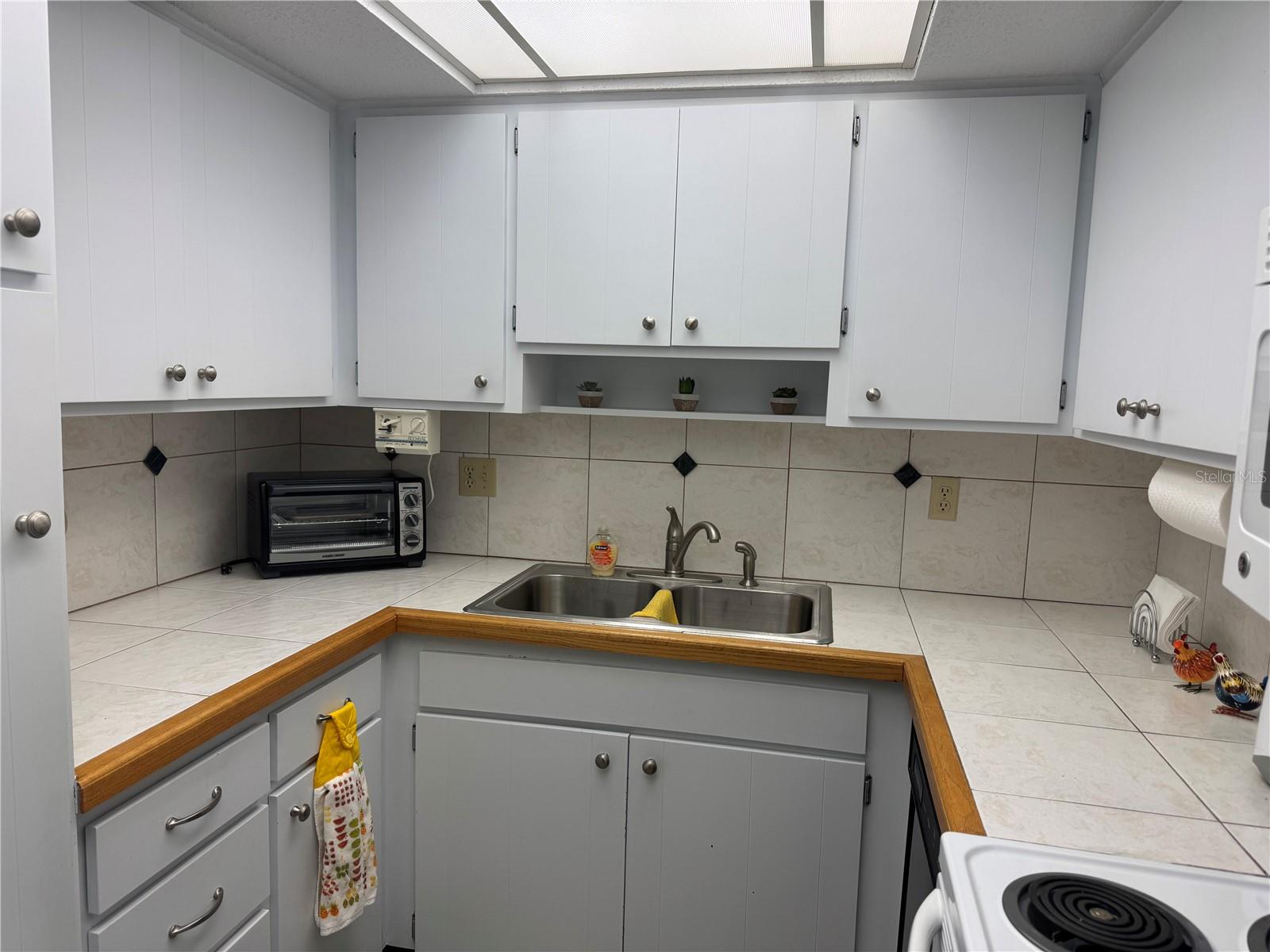 C7510469 Property Photo