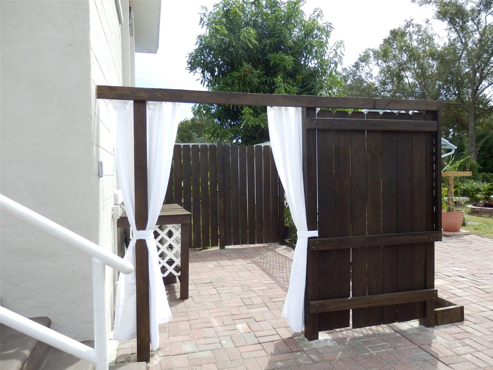 5257 5TH AVE N #Upstairs Garage, ST PETERSBURG, FL, 33710