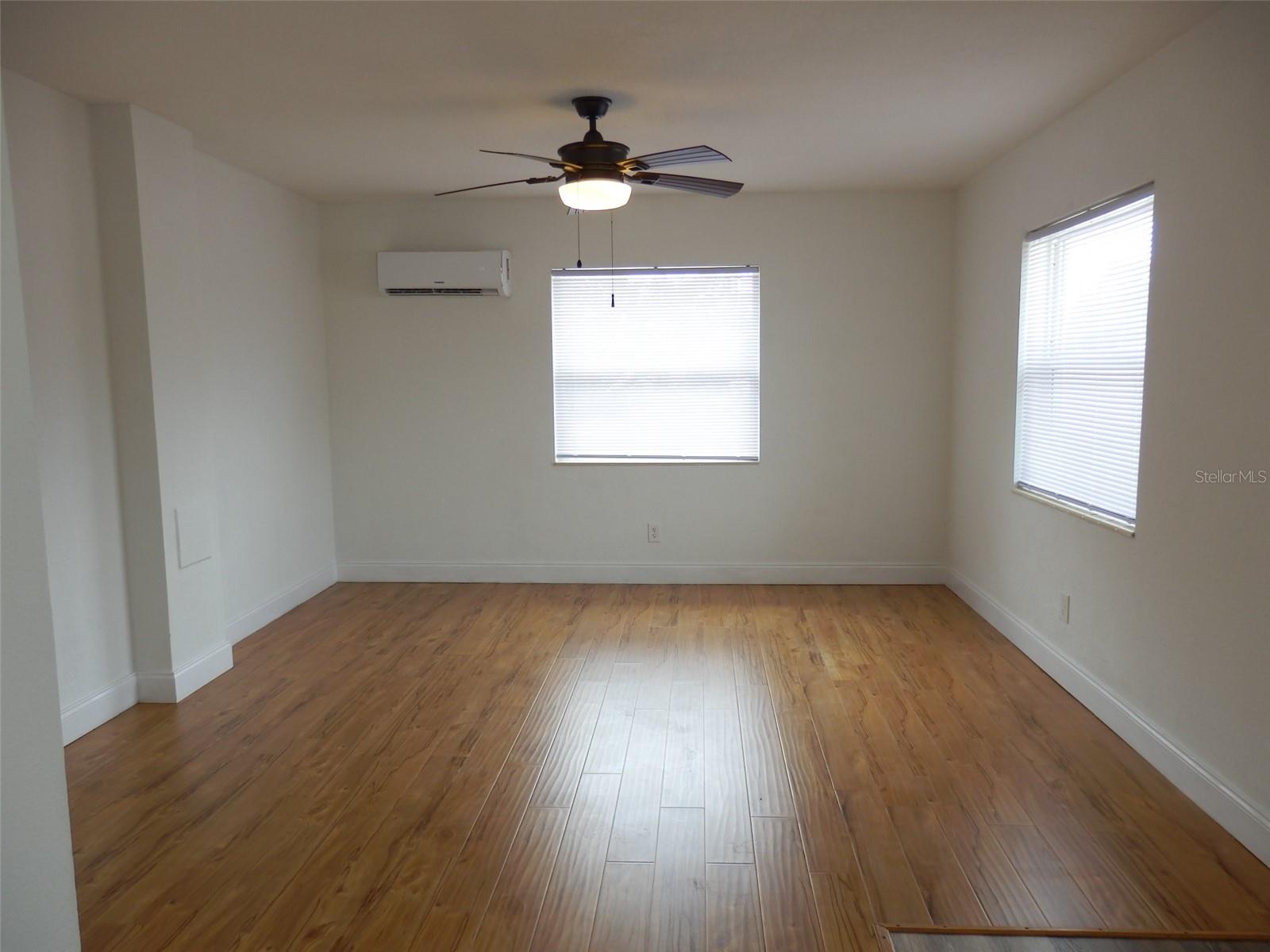 5257 5TH AVE N #Upstairs Garage, ST PETERSBURG, FL, 33710