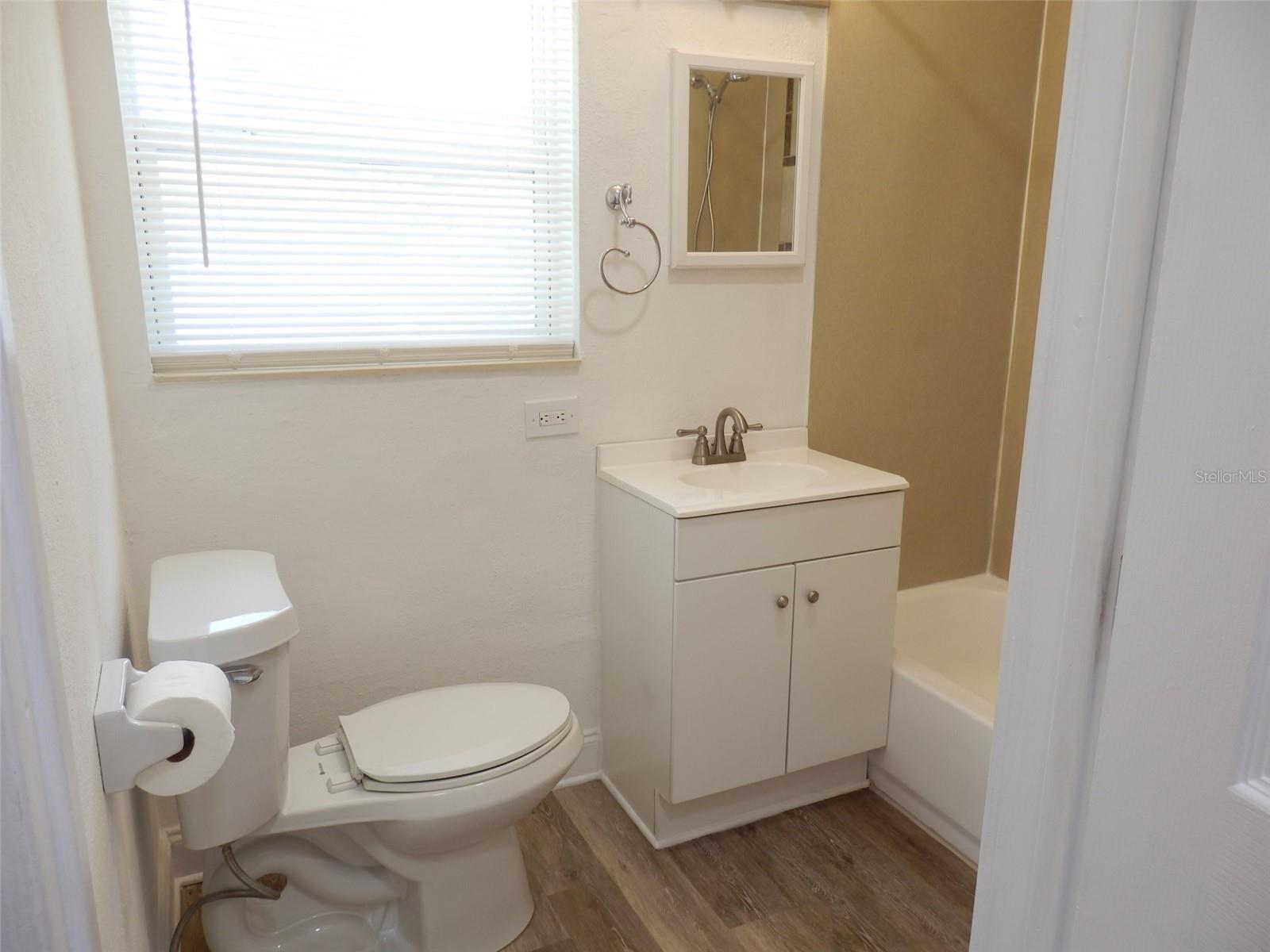 5257 5TH AVE N #Upstairs Garage, ST PETERSBURG, FL, 33710