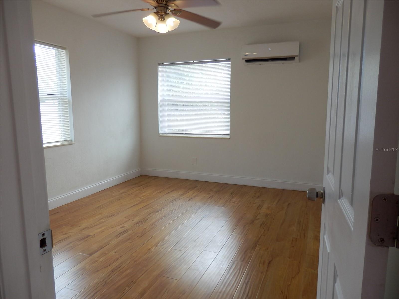 5257 5TH AVE N #Upstairs Garage, ST PETERSBURG, FL, 33710