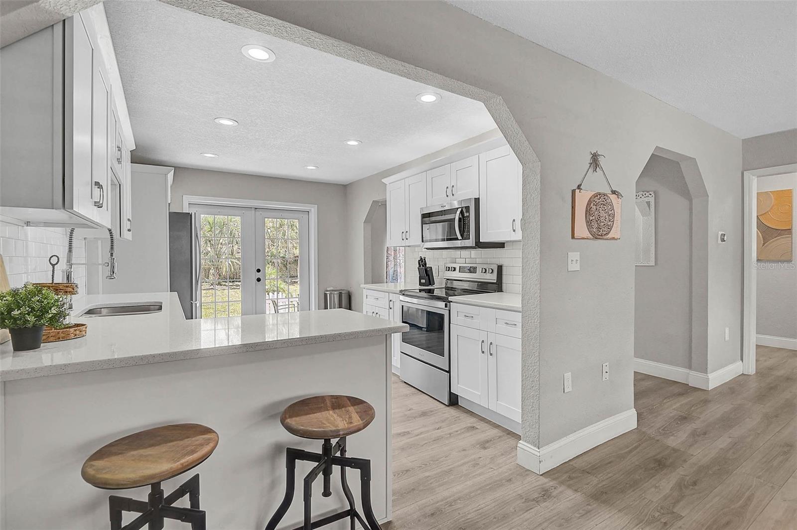 1217 E ELLICOTT ST, TAMPA, FL, 33603