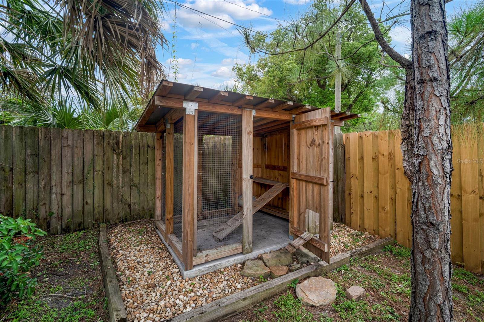 1217 E ELLICOTT ST, TAMPA, FL, 33603